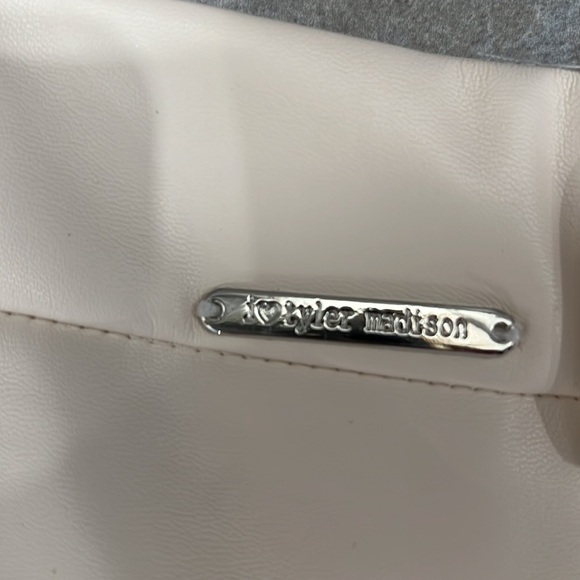 I love Tyler Madison vegan leather crop pant - Picture 6 of 10